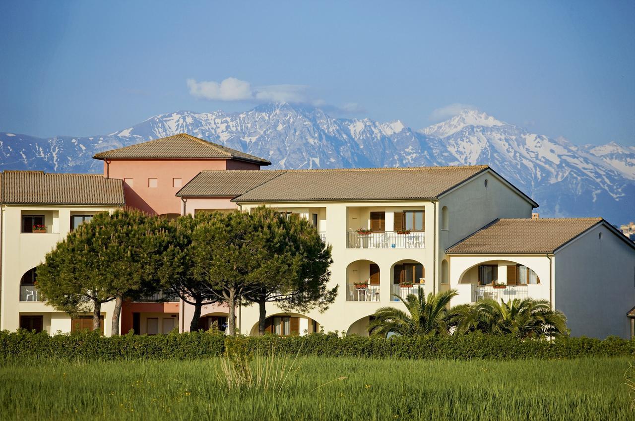 Hapimag Resort Scerne di Pineto Esterno foto