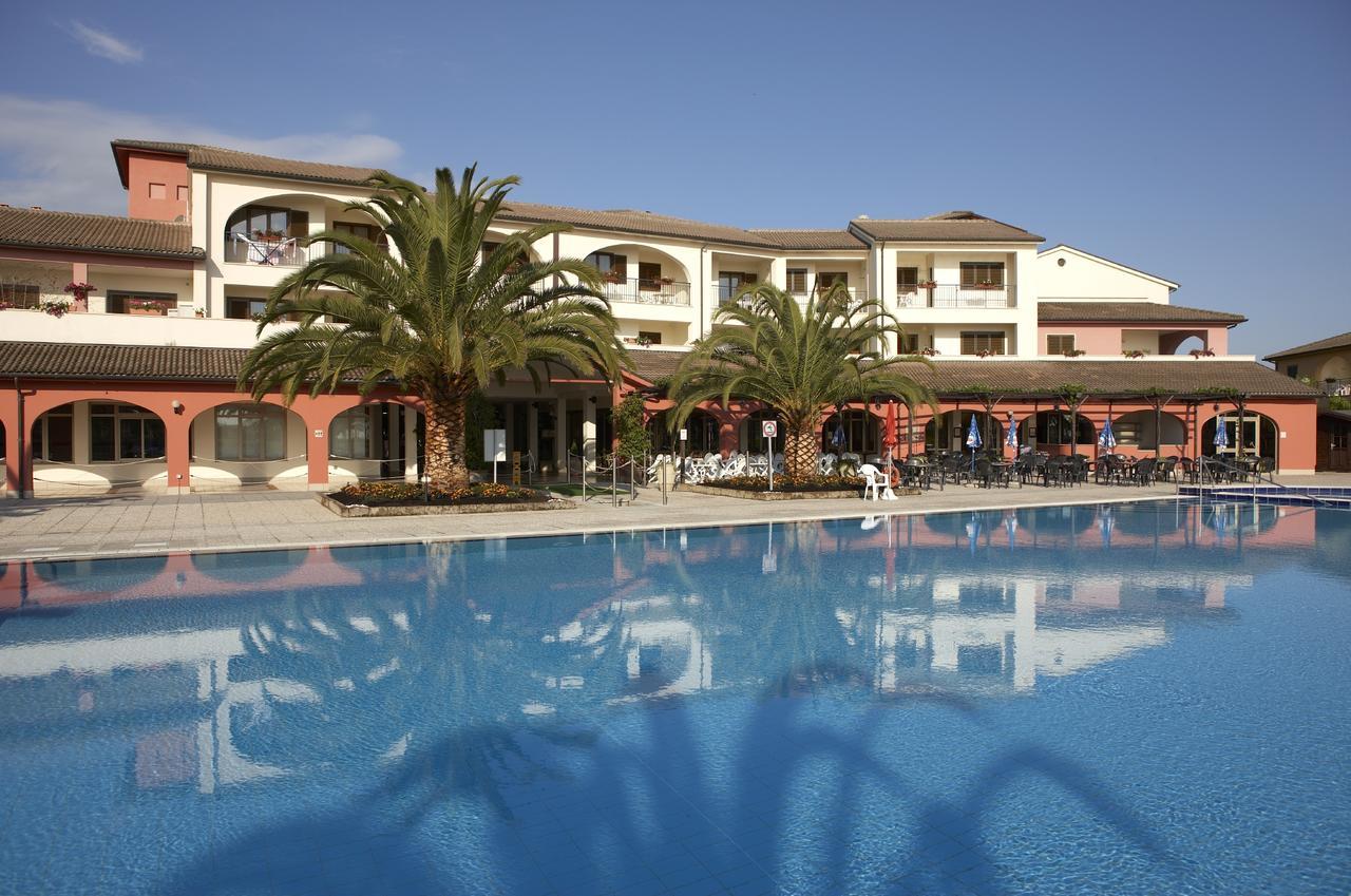 Hapimag Resort Scerne di Pineto Esterno foto